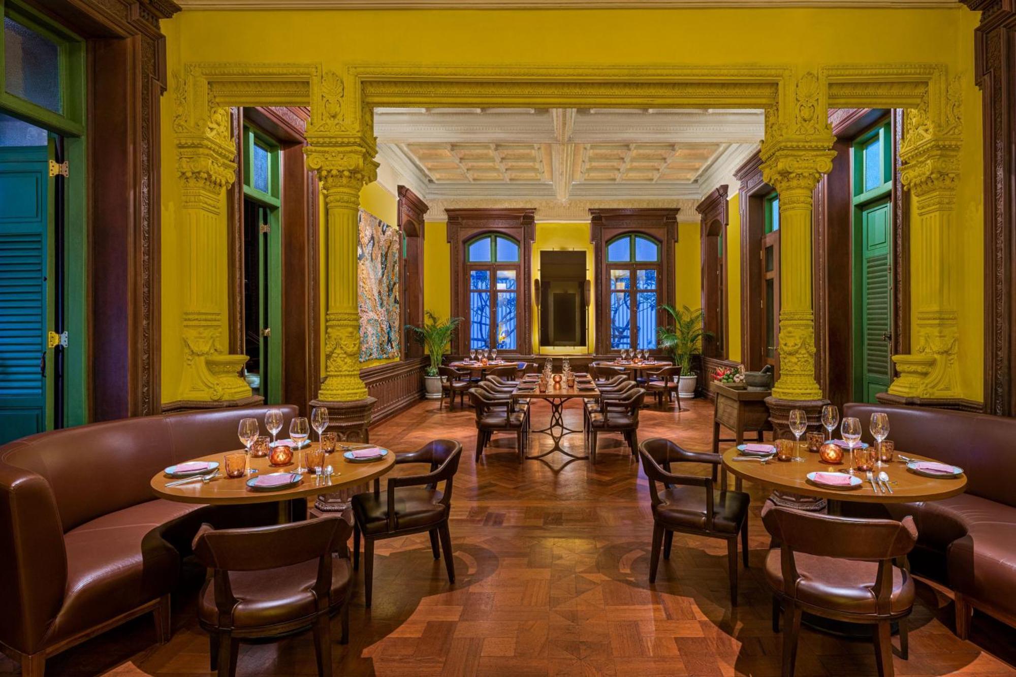 فندق دابليو بانجوك بانكوك المظهر الخارجي الصورة The interior of the restaurant